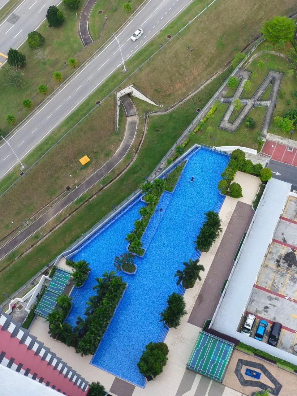 The Moon Homestay At Putrajaya Buitenkant foto