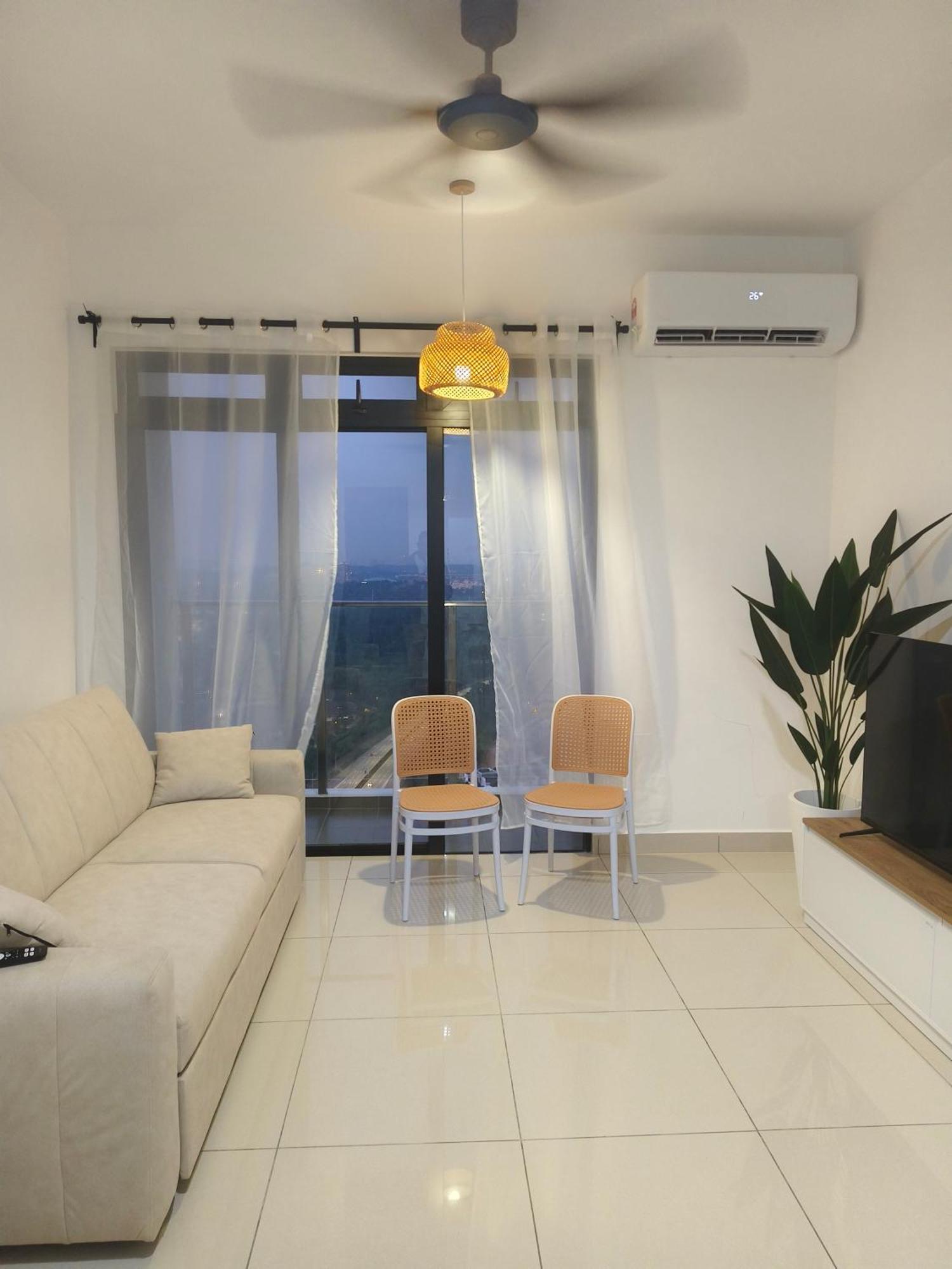The Moon Homestay At Putrajaya Buitenkant foto